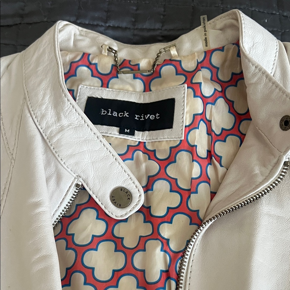 Black Rivet Women's Off-White Leather Jacket